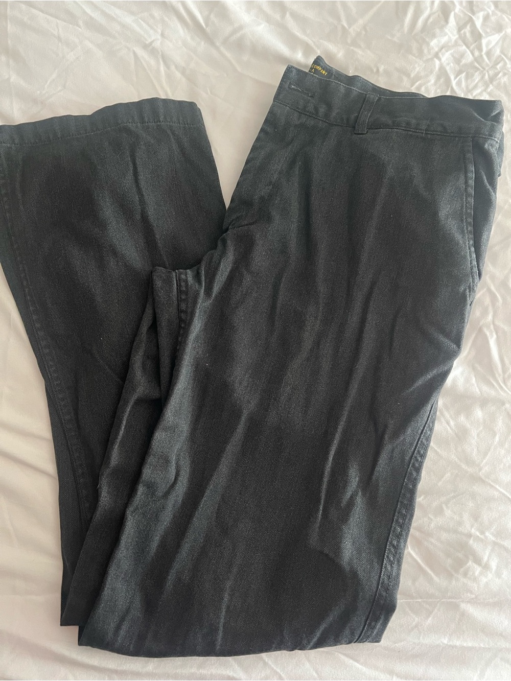 Old Navy Men's dark grey dress Pants 33x32